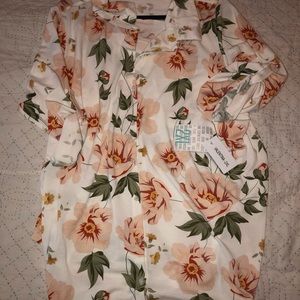 LuLaRoe Valentina shirt 2xl NWT